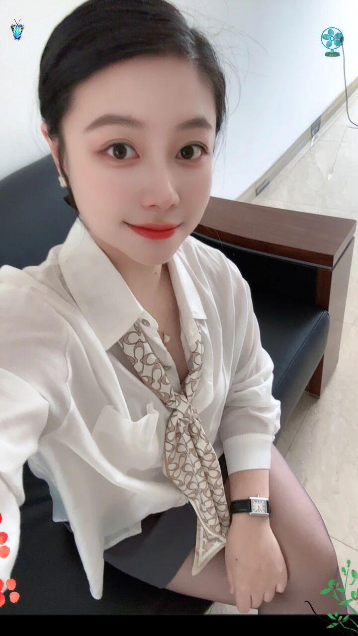 什么是霸气御姐风范?[kiss]