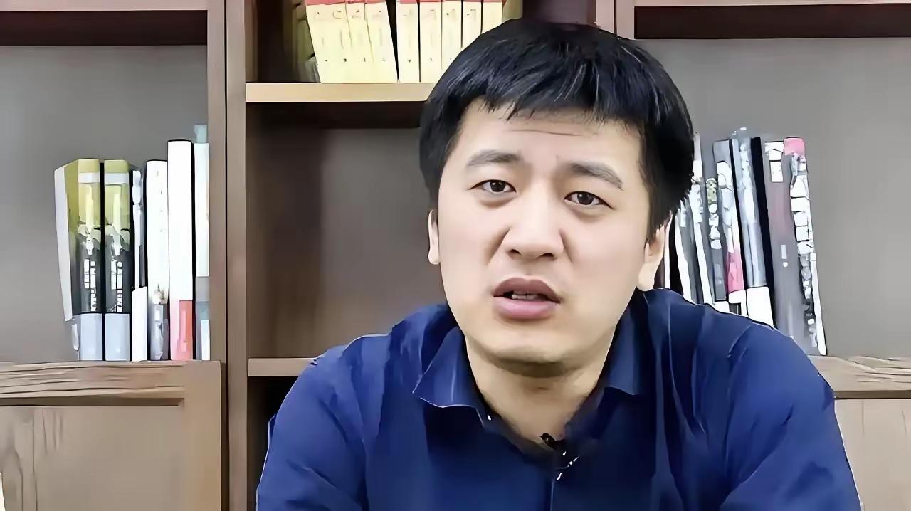 张雪峰有一句话说的特别好：“小学淘汰的是不读书的孩子；初中淘汰的是不努力的孩子；