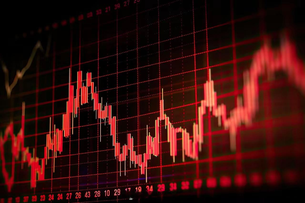 今天股市能否迎来开门红？今天是2026年股市交易第一天，外围消息对A股市场形成利