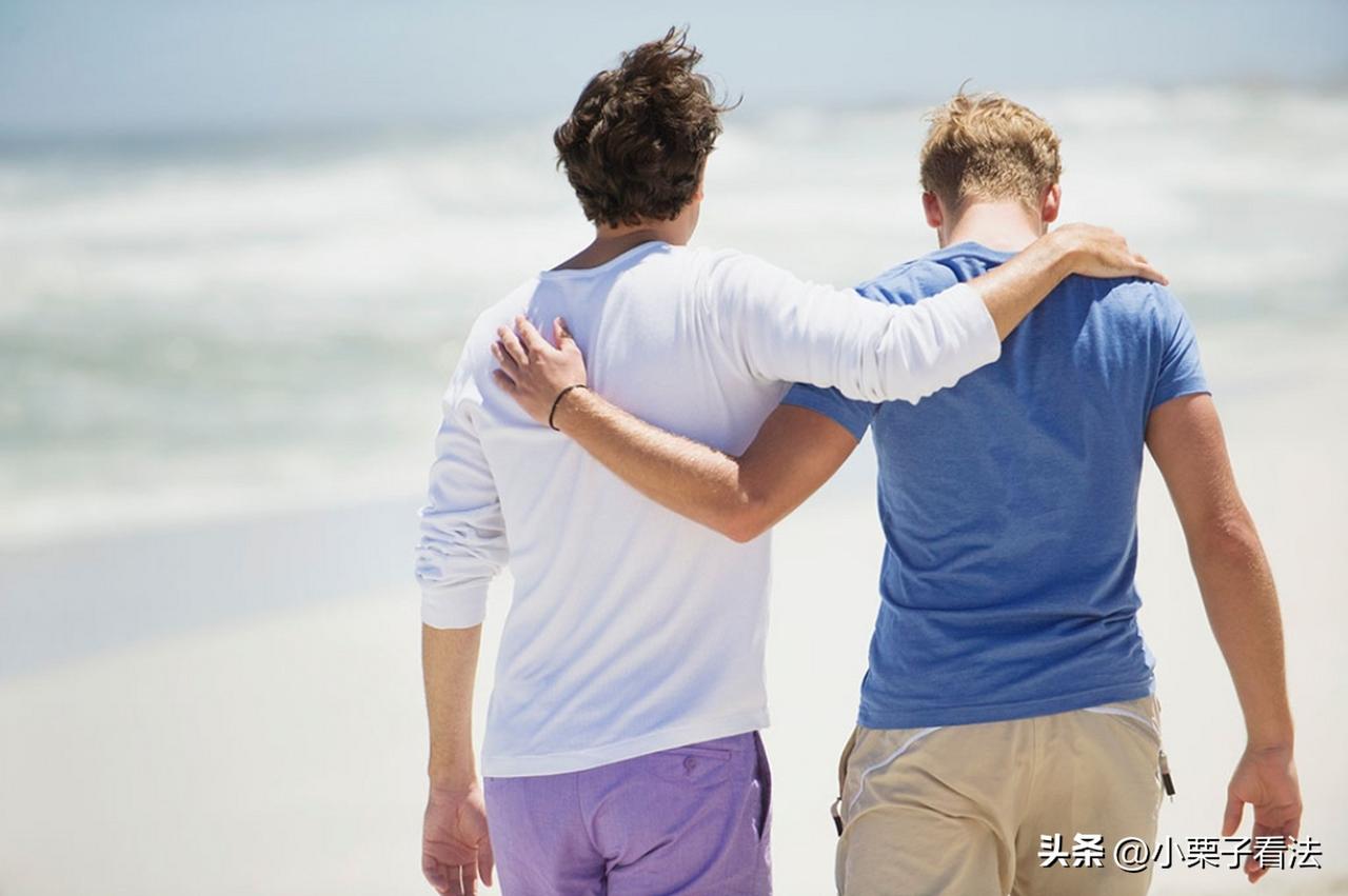 “不是谁告谁有理！”山东莱阳，男子请邻居来家里喝早酒，二人各喝了一罐啤酒和二两白