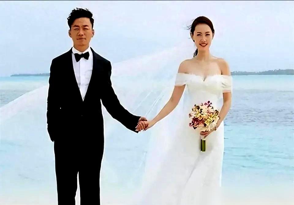 马蓉彻底输了？15岁儿子王子豪，亲手牵着冯清走上了红毯。
 
就在王宝强新片开机