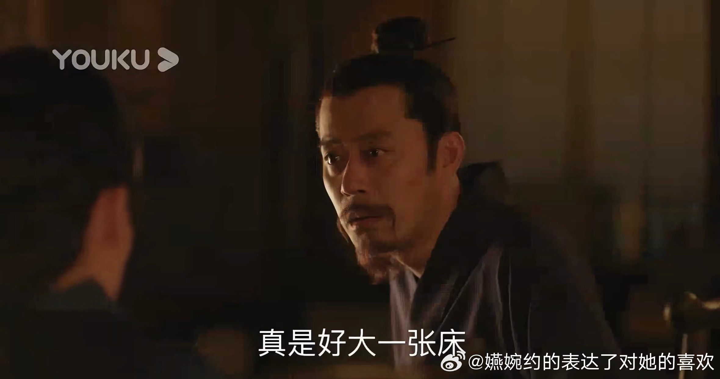 真是好大一张床 