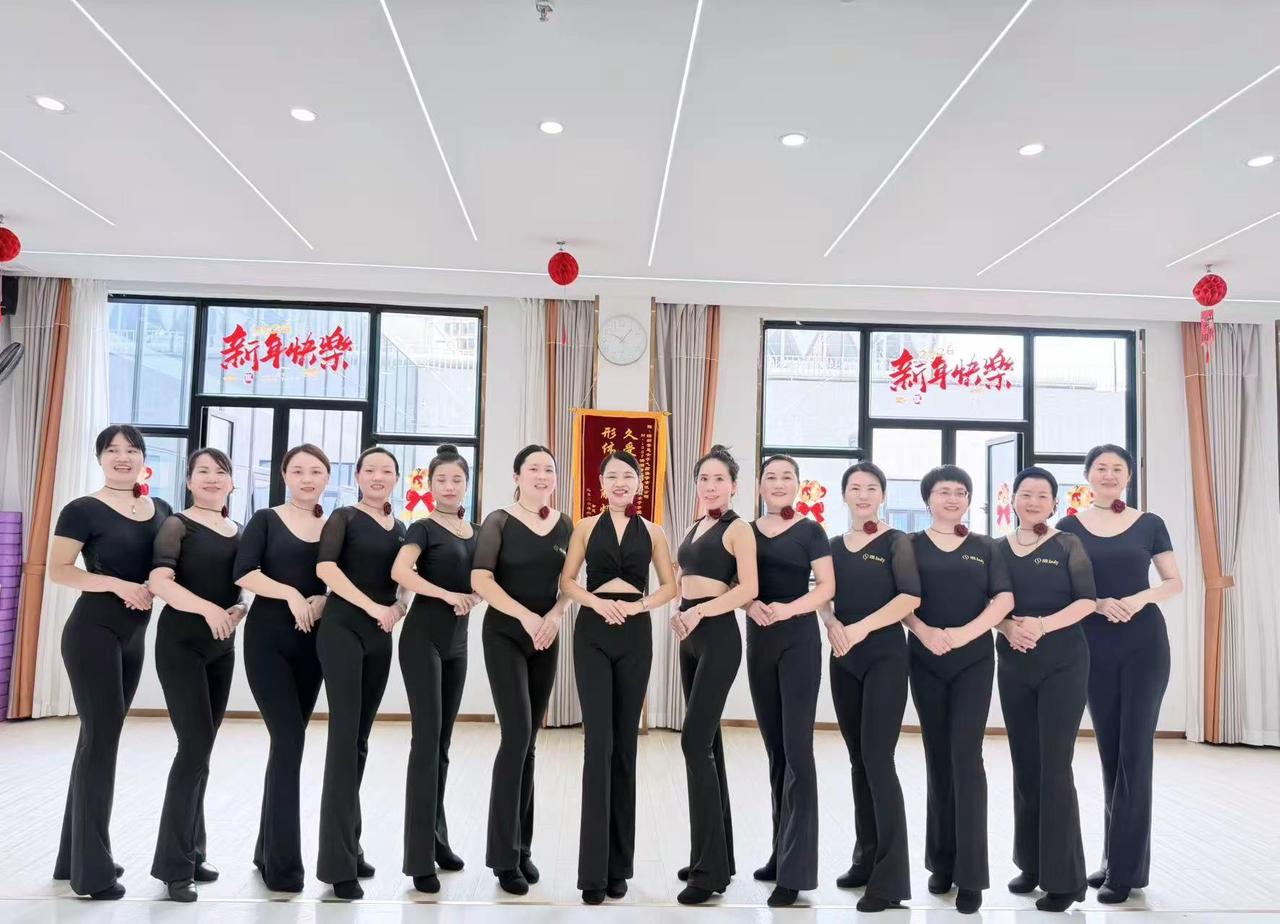 为美而来.向美而生.向心而行