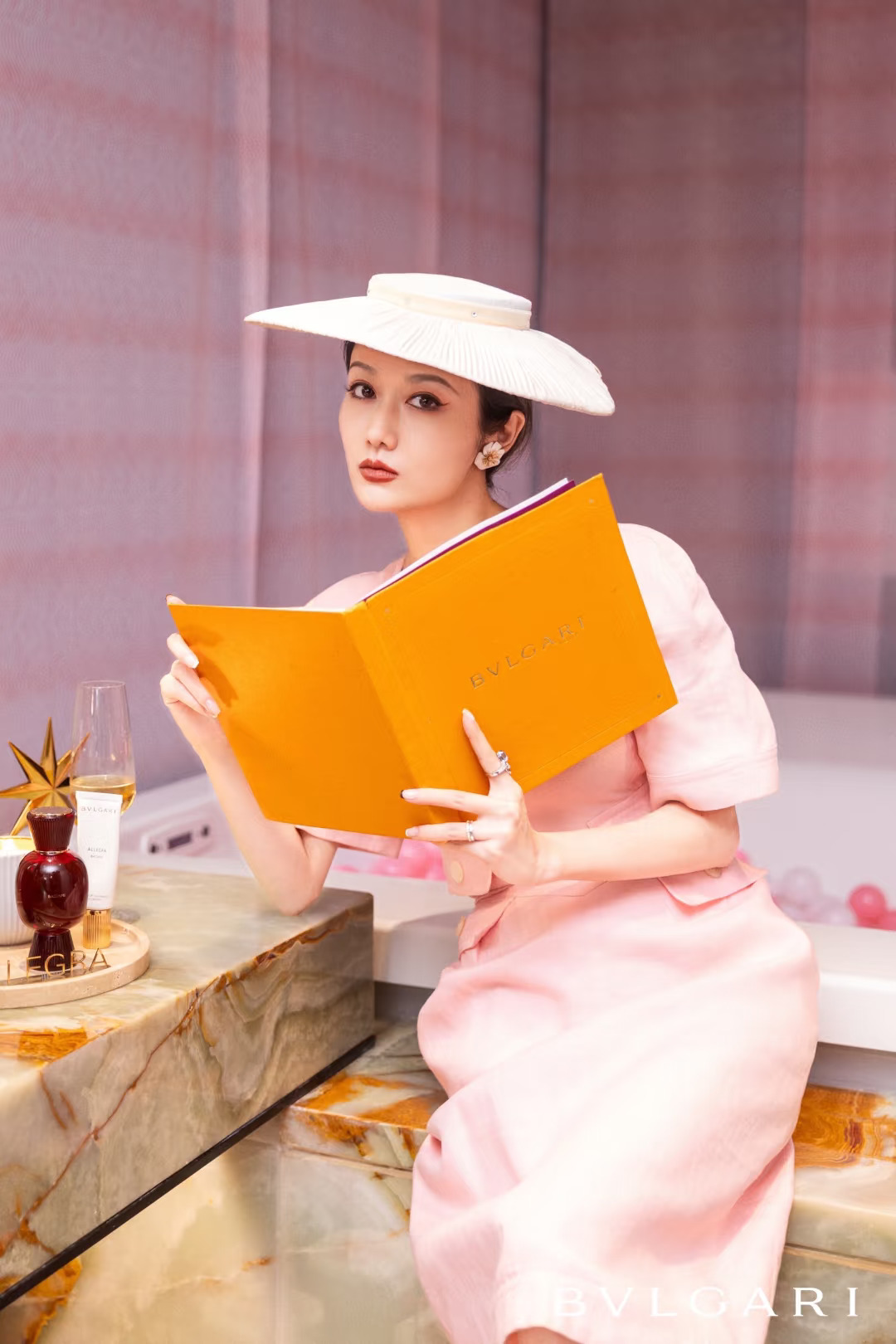 和宝格丽一起开启意式度假🏖️