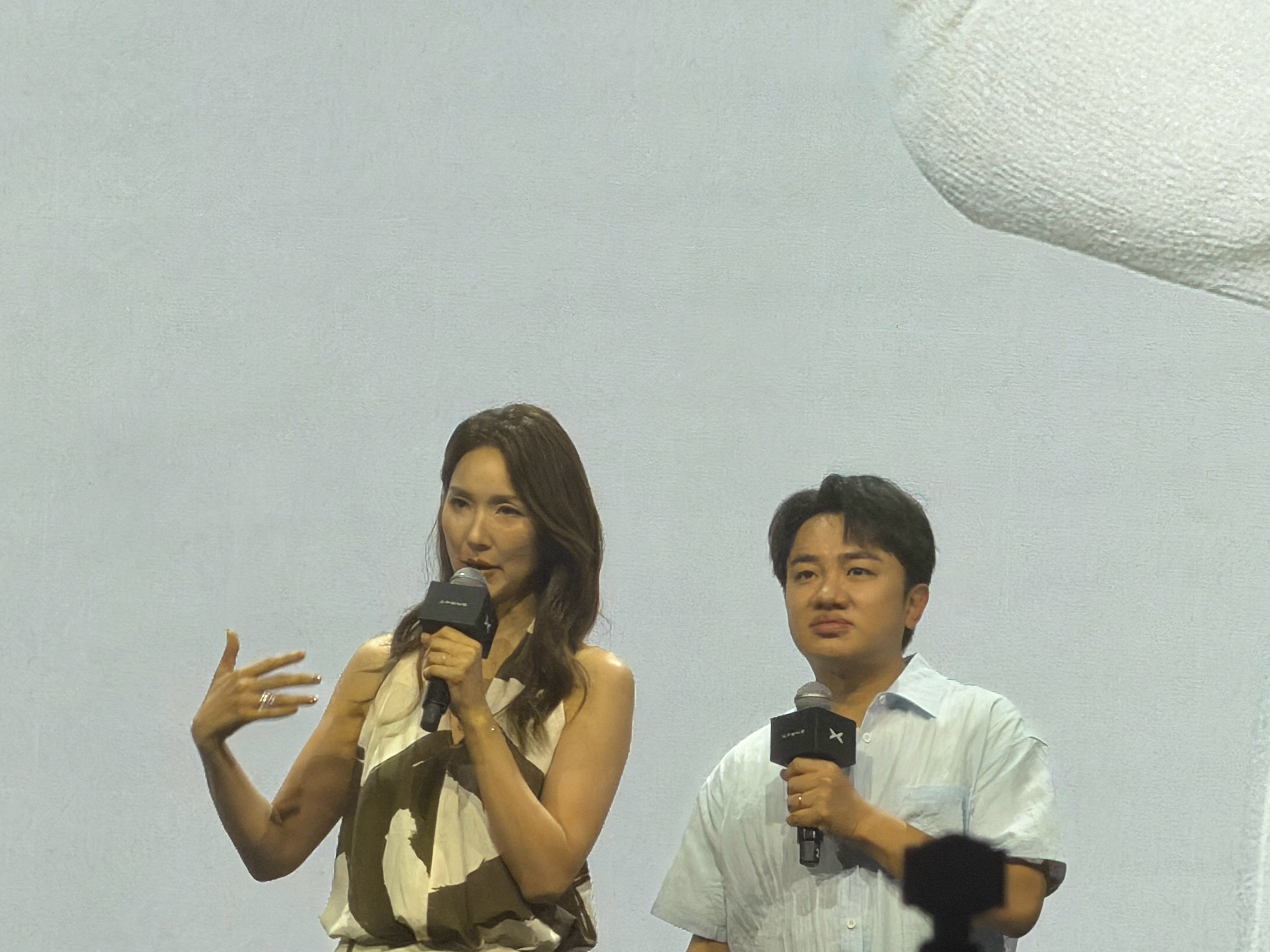 小鹏G9L今晚预售王祖蓝和李亚男来了 广州·小鹏汽车广州总部体验中心