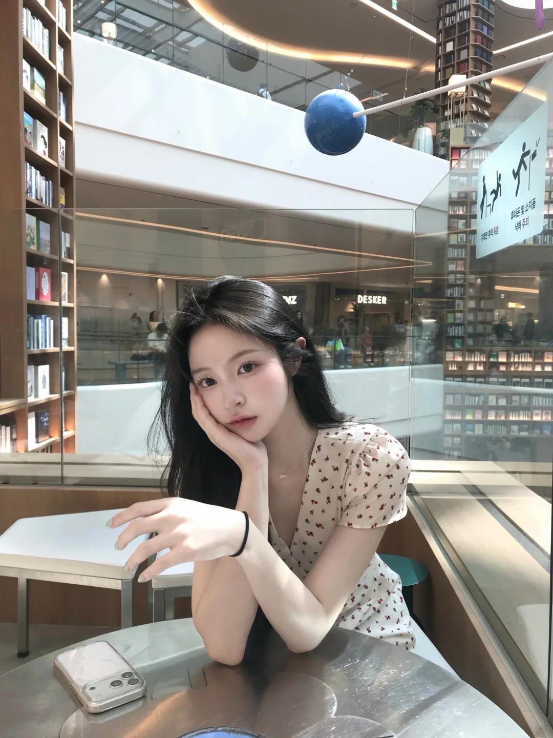 ins博主｜好美~