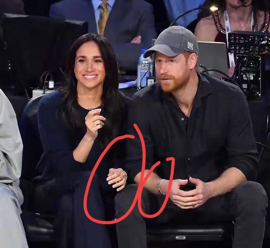 梅根这一次，又安排了不少人吧！
观看NBA，公爵夫人梅根那是忙得不亦乐乎，为何？