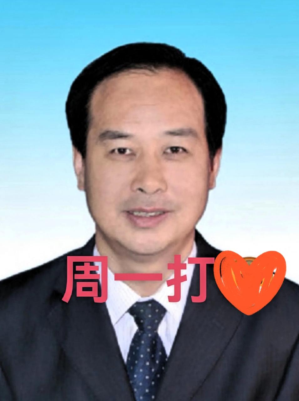 刚刷到第一财经的通报，宋书杰落马了。
 
这人有点意思，顺手查了下他的履历，居然
