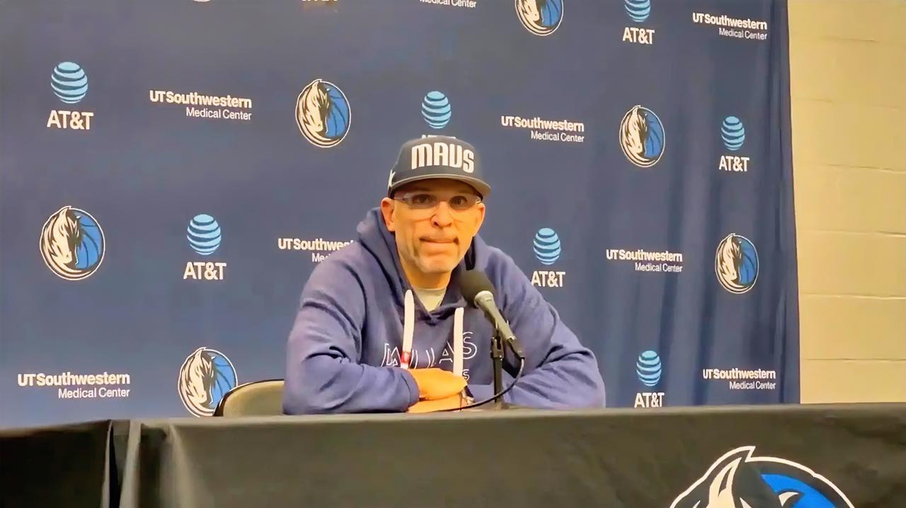 浓眉安心打5吧！
基德近期在采访中明确表示暂时不会考虑让浓眉回归4号位，原因是他