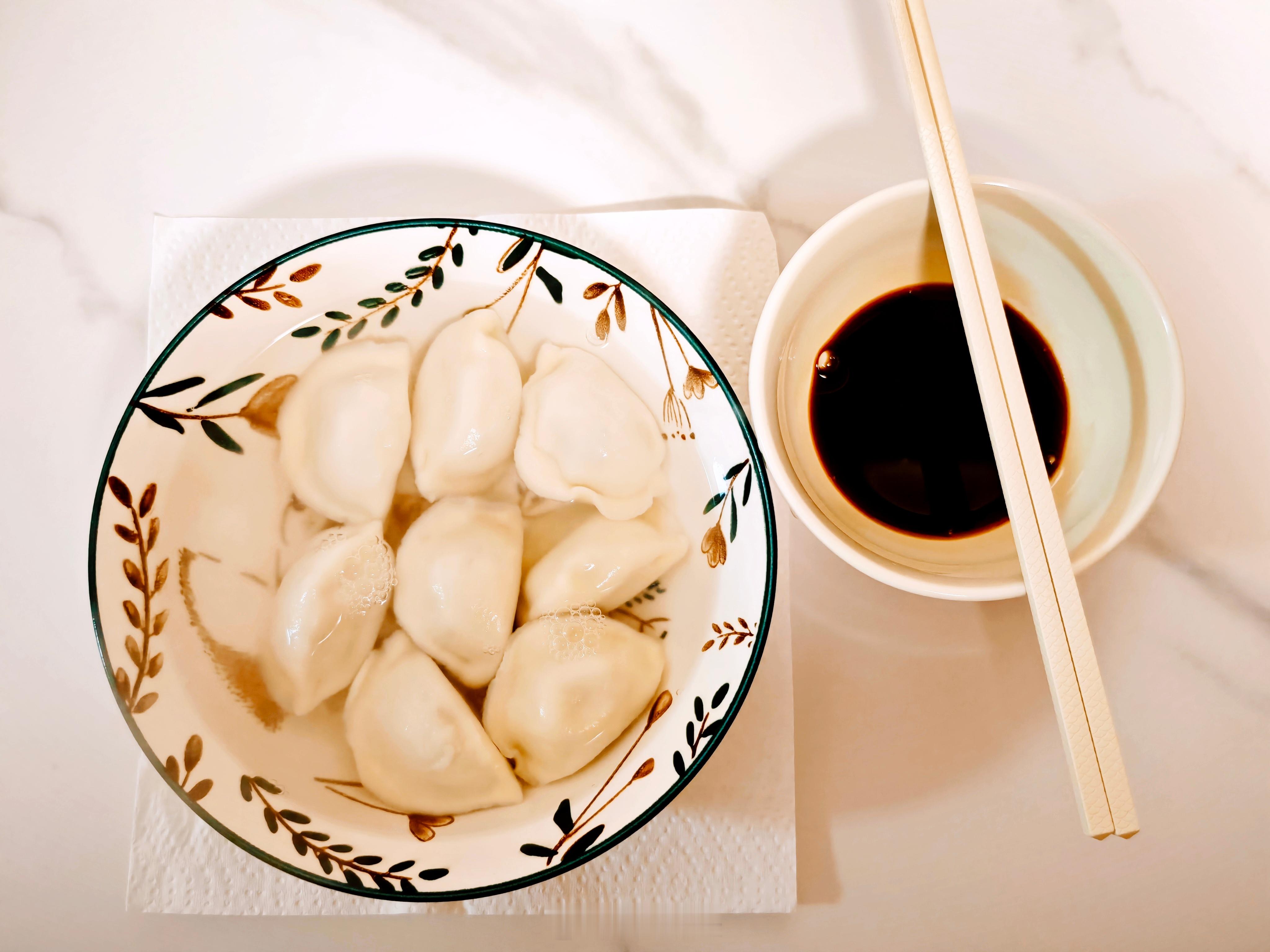 今日早餐，8个鲅鱼水饺