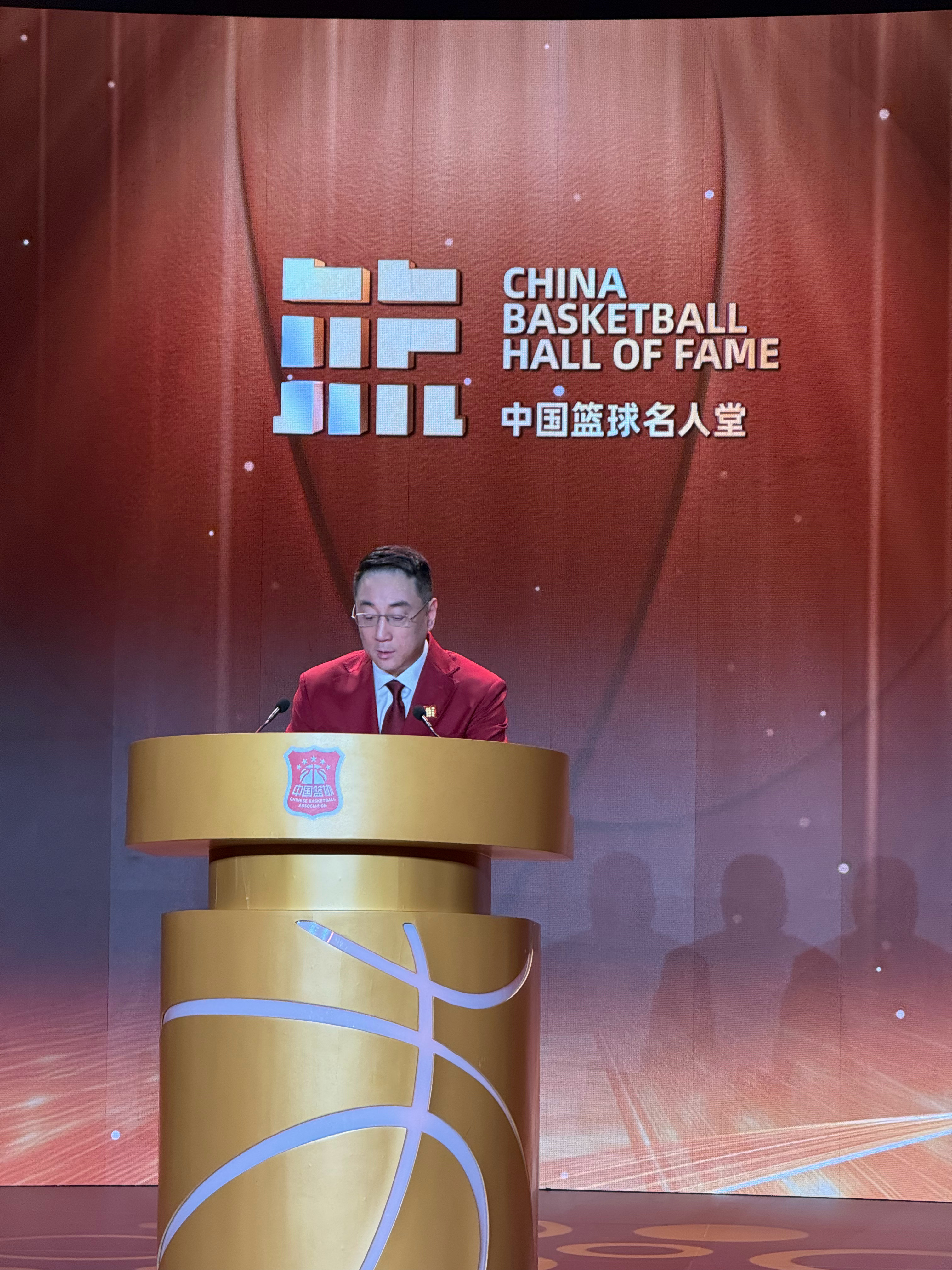 王非指导的演讲挺有趣的，“他们说巩晓彬是精神抗韩，我是技术抗韩”，这句话现场笑出