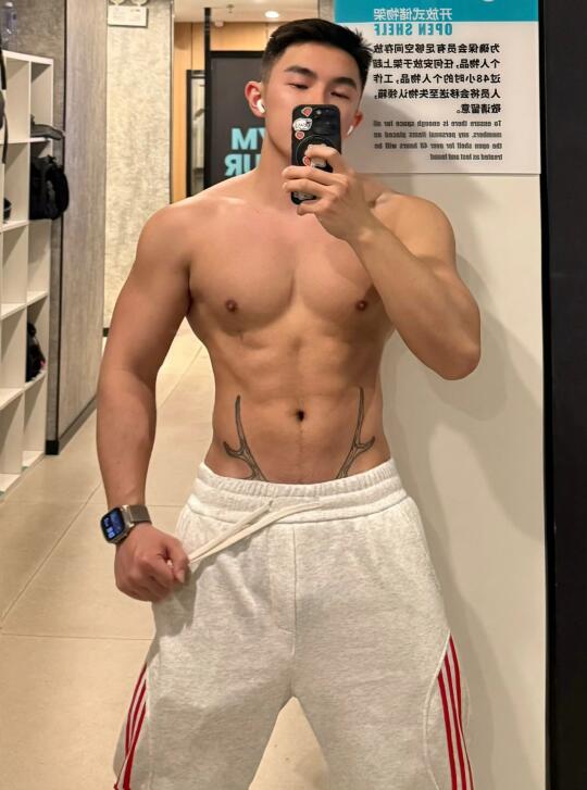 男人的快乐就是健身➕拍照📸