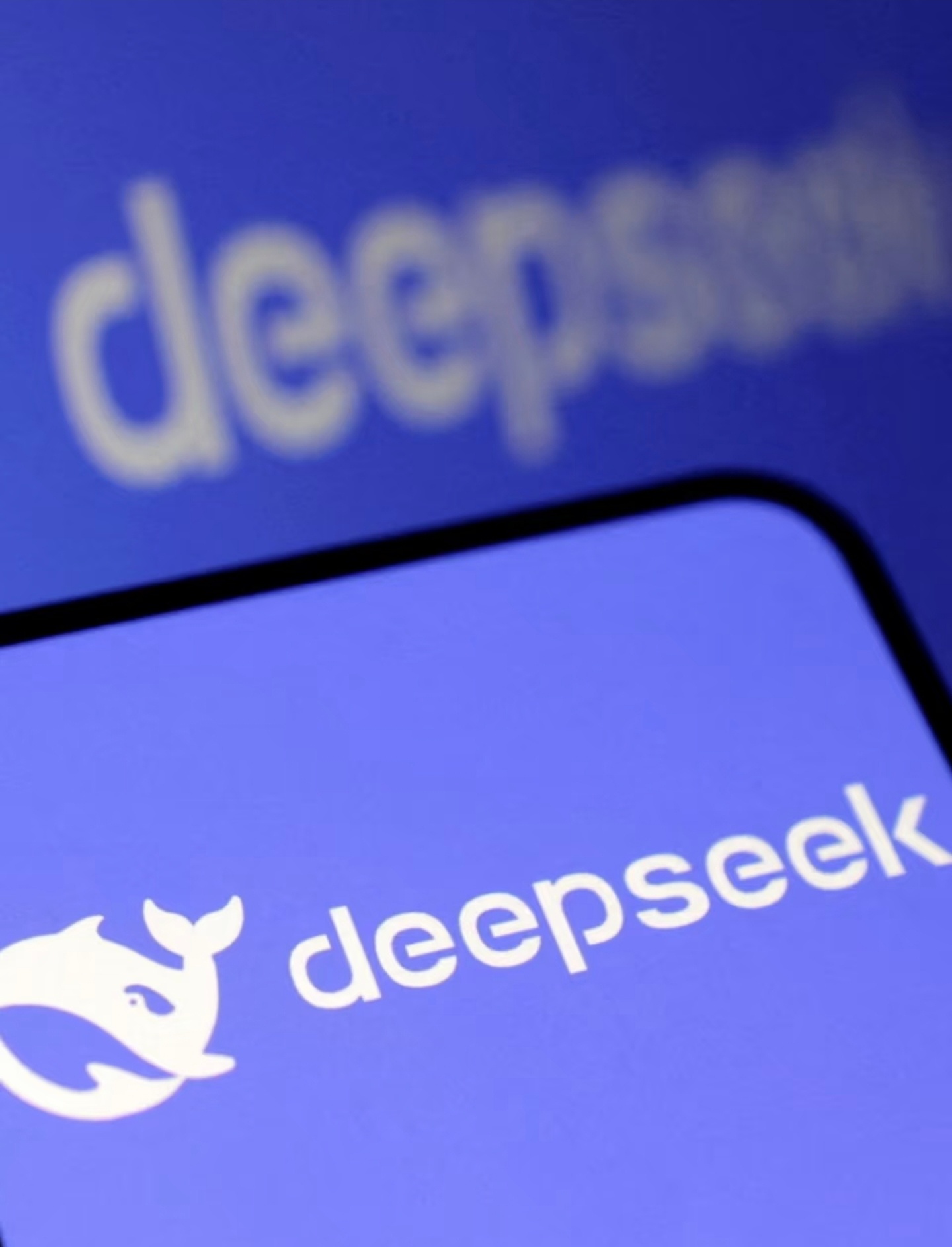 DeepSeek崩了DeepSeek爆火到宕机了，那就用豆包