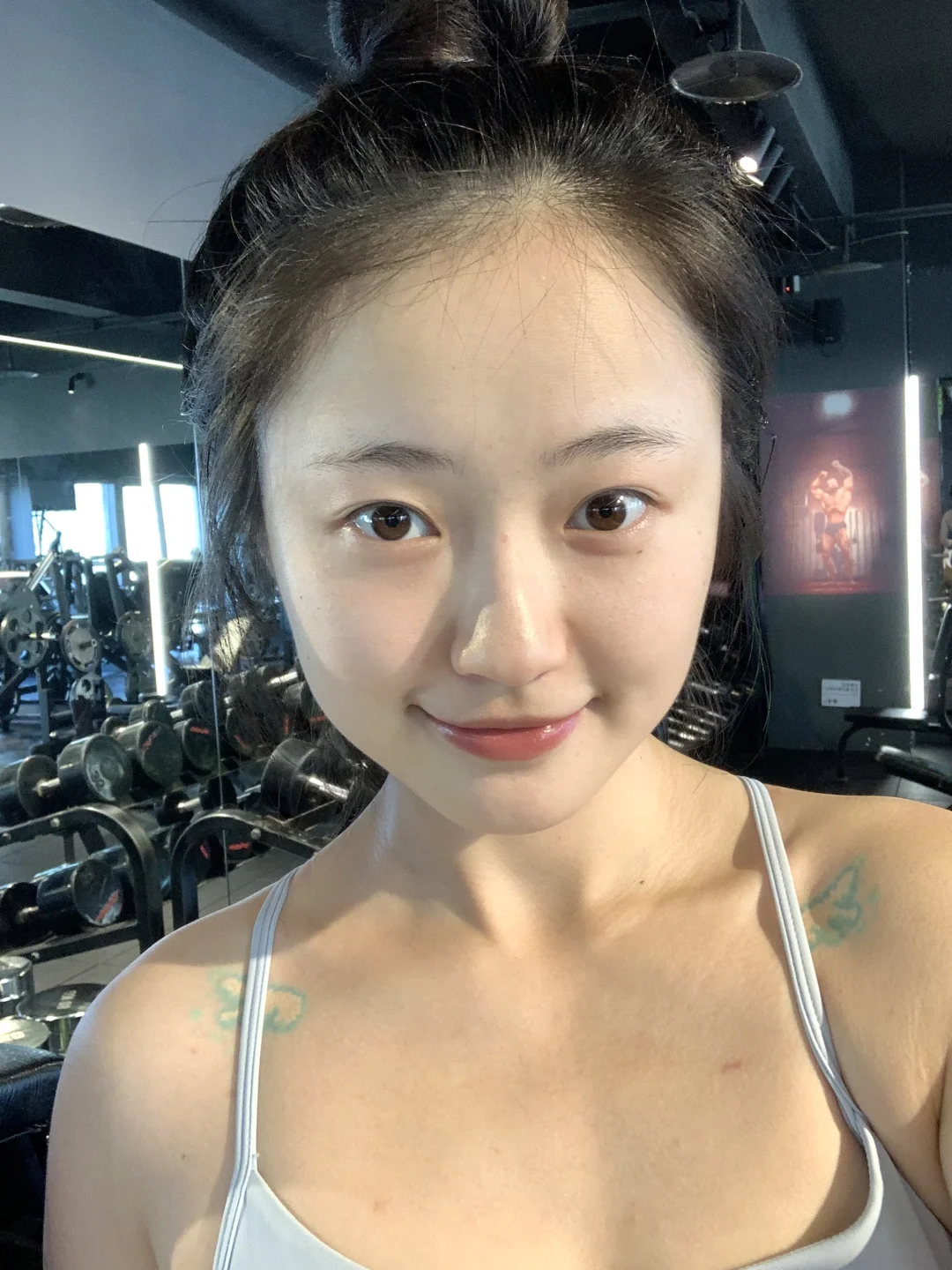 多照红光，30+的素颜就这样…