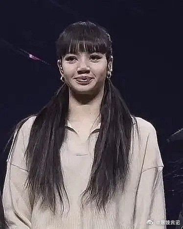 金智秀善良且真诚lisa没fo🉑虐 