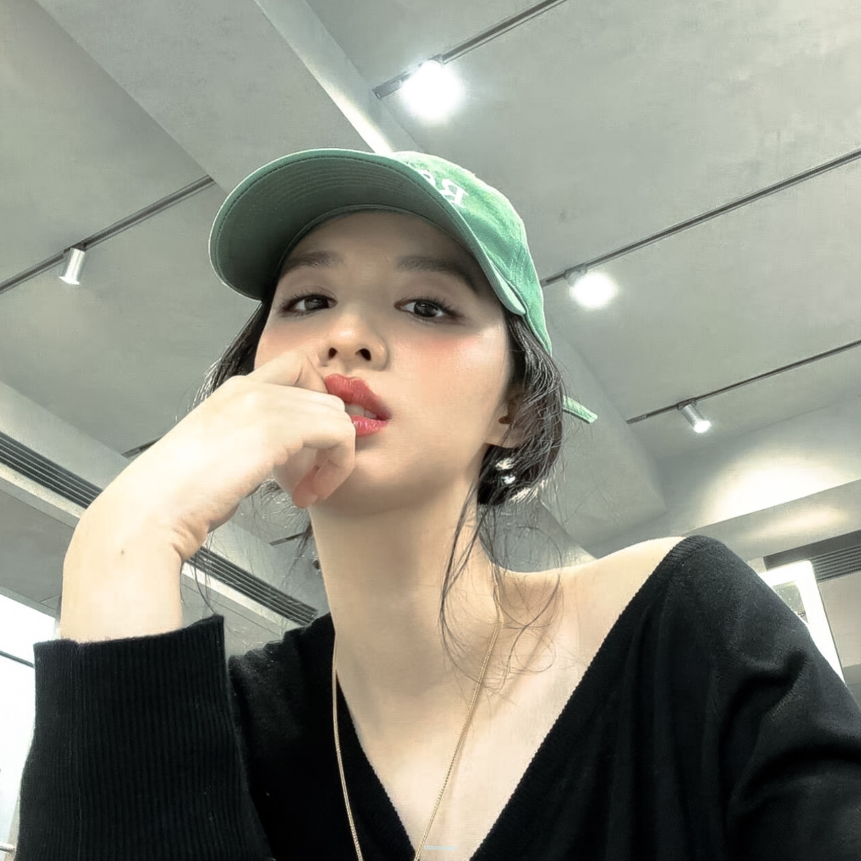 欧尼撒拉嘿哟王楚然 ​​​