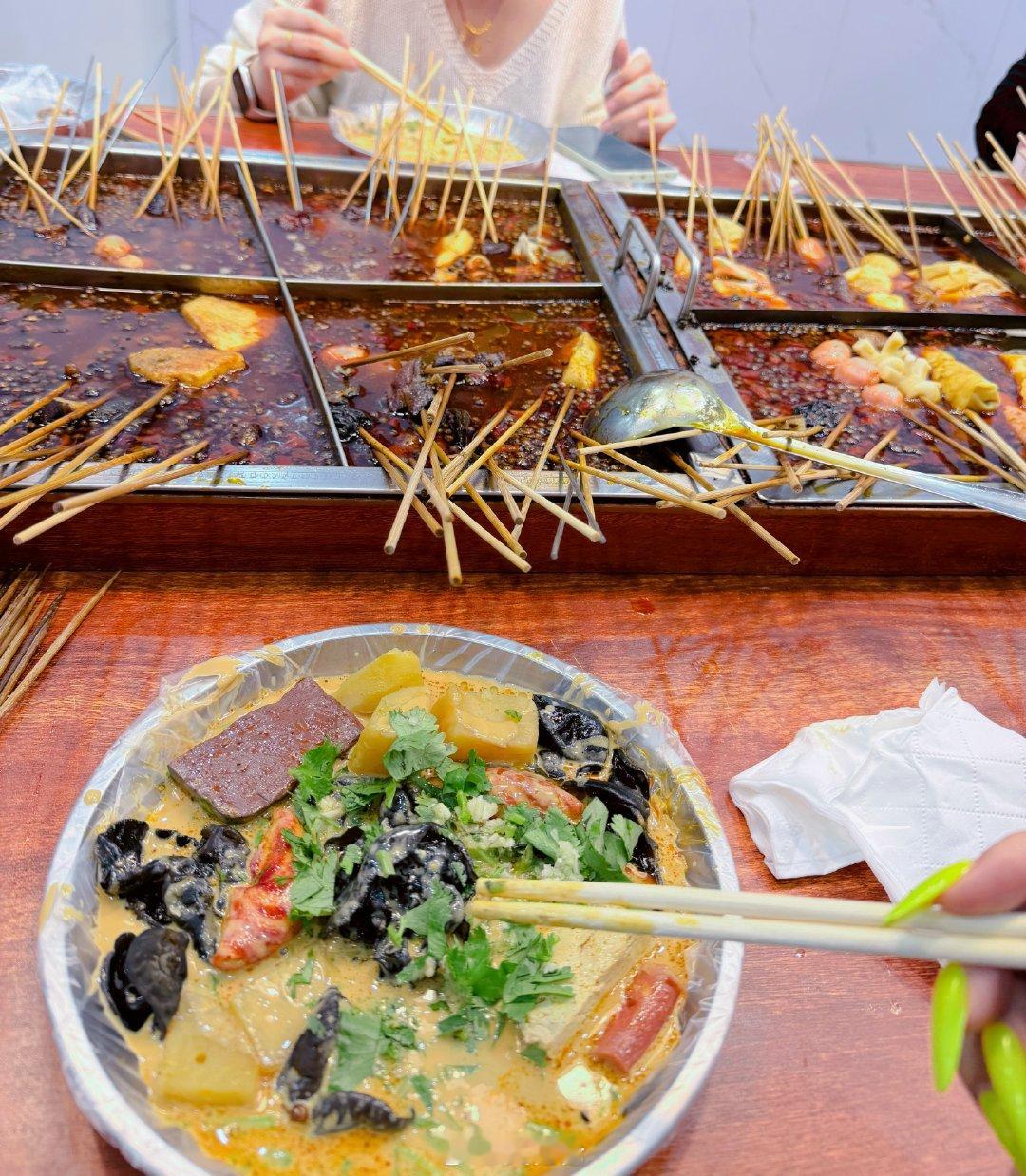 减啥肥！来顿脏摊麻辣烫