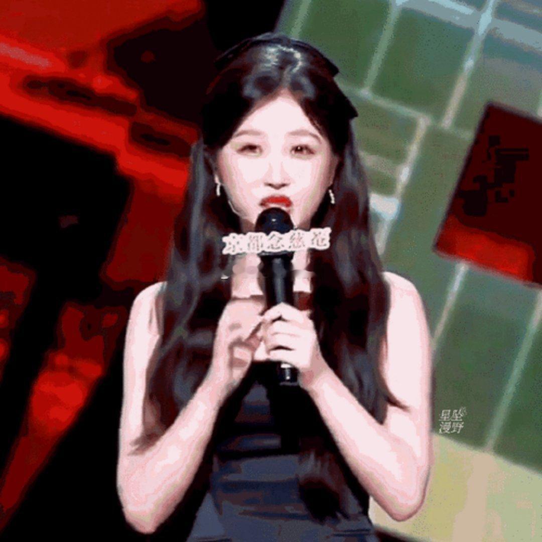 王一栩终于出来说话了。一句虞书欣演过最好的剧都是我给的说得理直气壮，半分不提当初