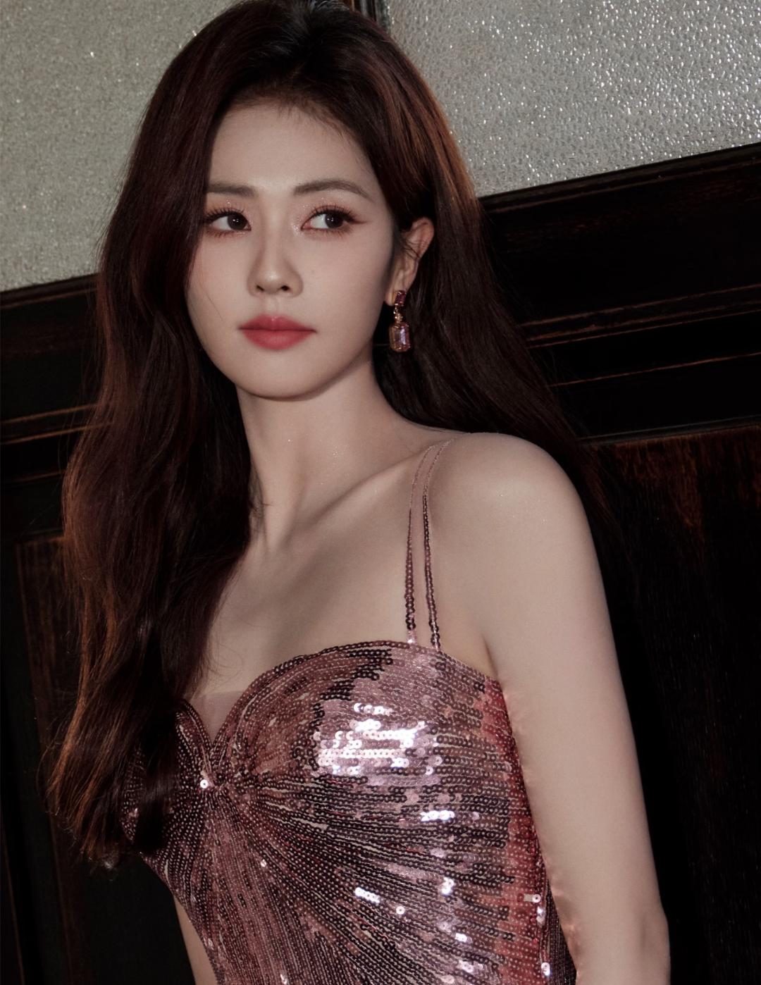 白鹿，优雅迷人，不愧是气质女神啊！