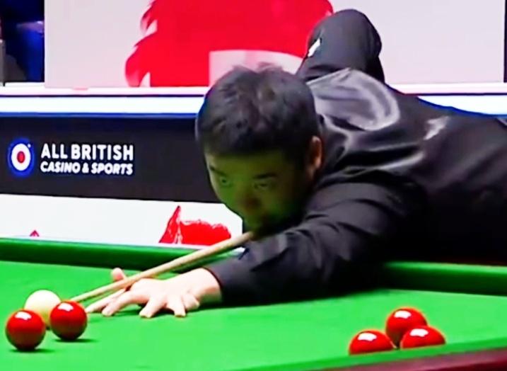 庞俊旭6-3爆冷击败威廉姆斯，挺进英锦赛八强！
 
 
北京时间12月4日凌晨，