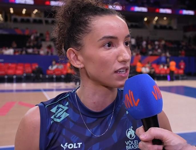 2026年世界女排联赛 🎙️ 在巴西对阵中国队的比赛结束后，加比（Gabi）表