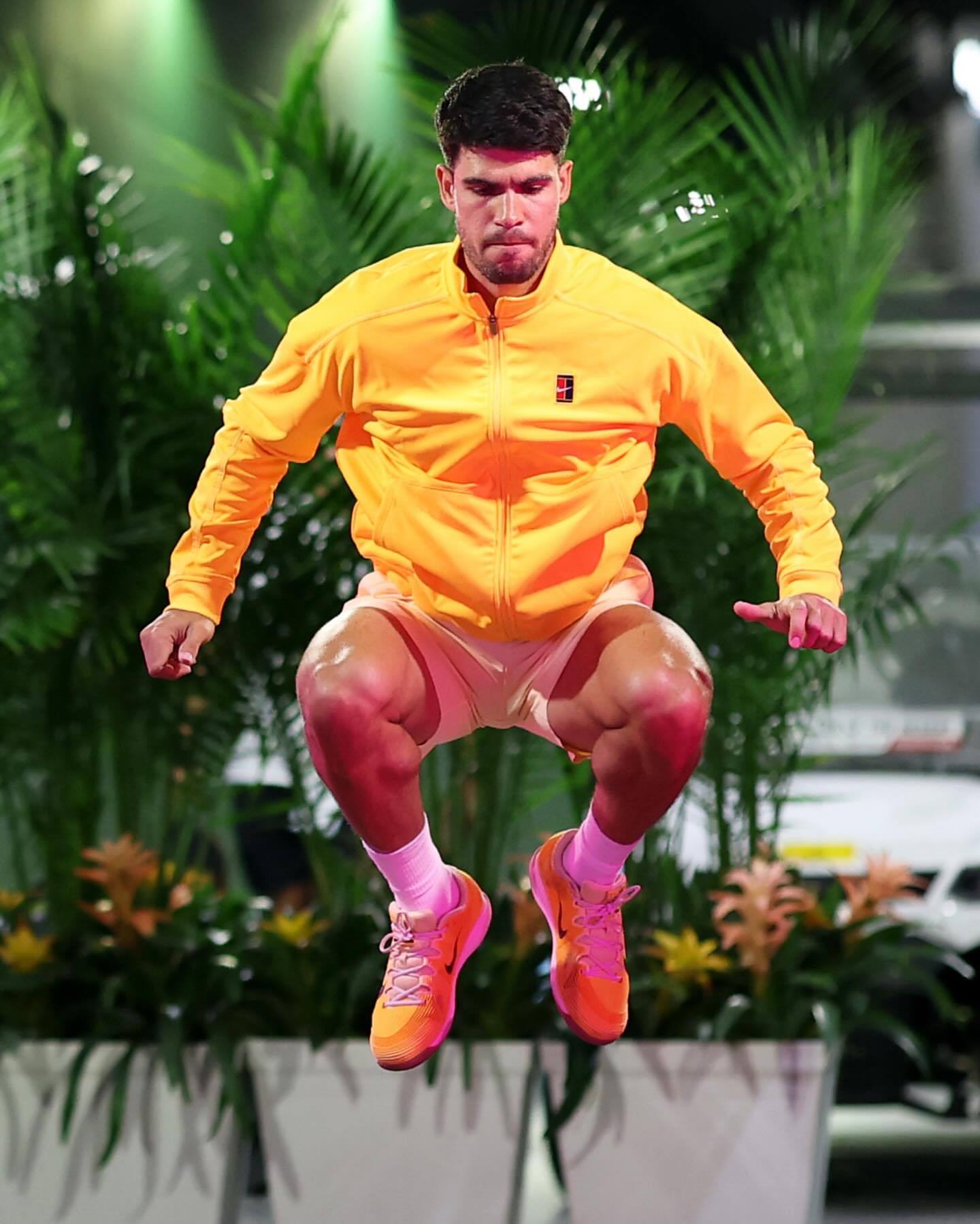 印第安维尔斯1000赛 今天战胜鲁德的一些阿尔卡拉斯阿尔卡拉斯 ，图5的这双鞋昨