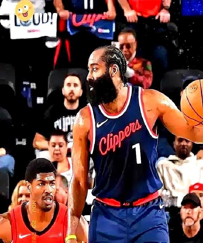 一觉睡醒，是不是全网都知道了。
美媒正把哈登送回火箭，又把鲍尔安排给了快船，再让