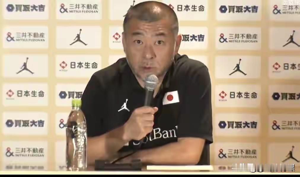 日本男篮主场80:87不敌中国男篮，赛后主帅桶谷大点评耐人寻味:

“很遗憾，我