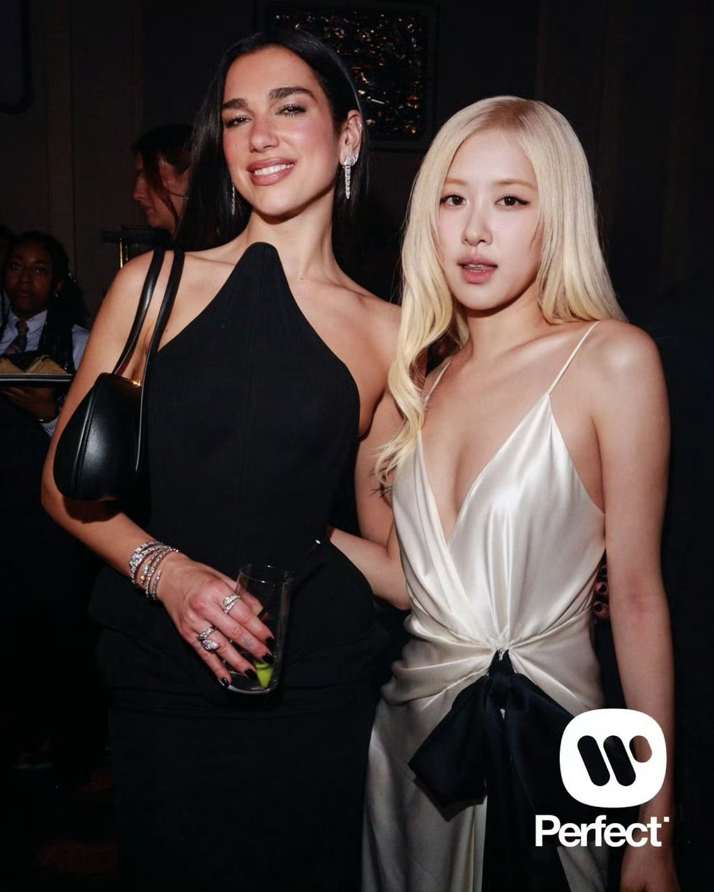 260301 Rosé出席全英音乐奖after party📸和Dua lipa