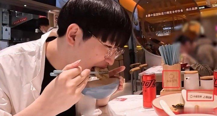 KT晋级决赛 KT队史首次晋级决赛 ​​​真不是烂梗玄学？！辅助Duro世界赛期