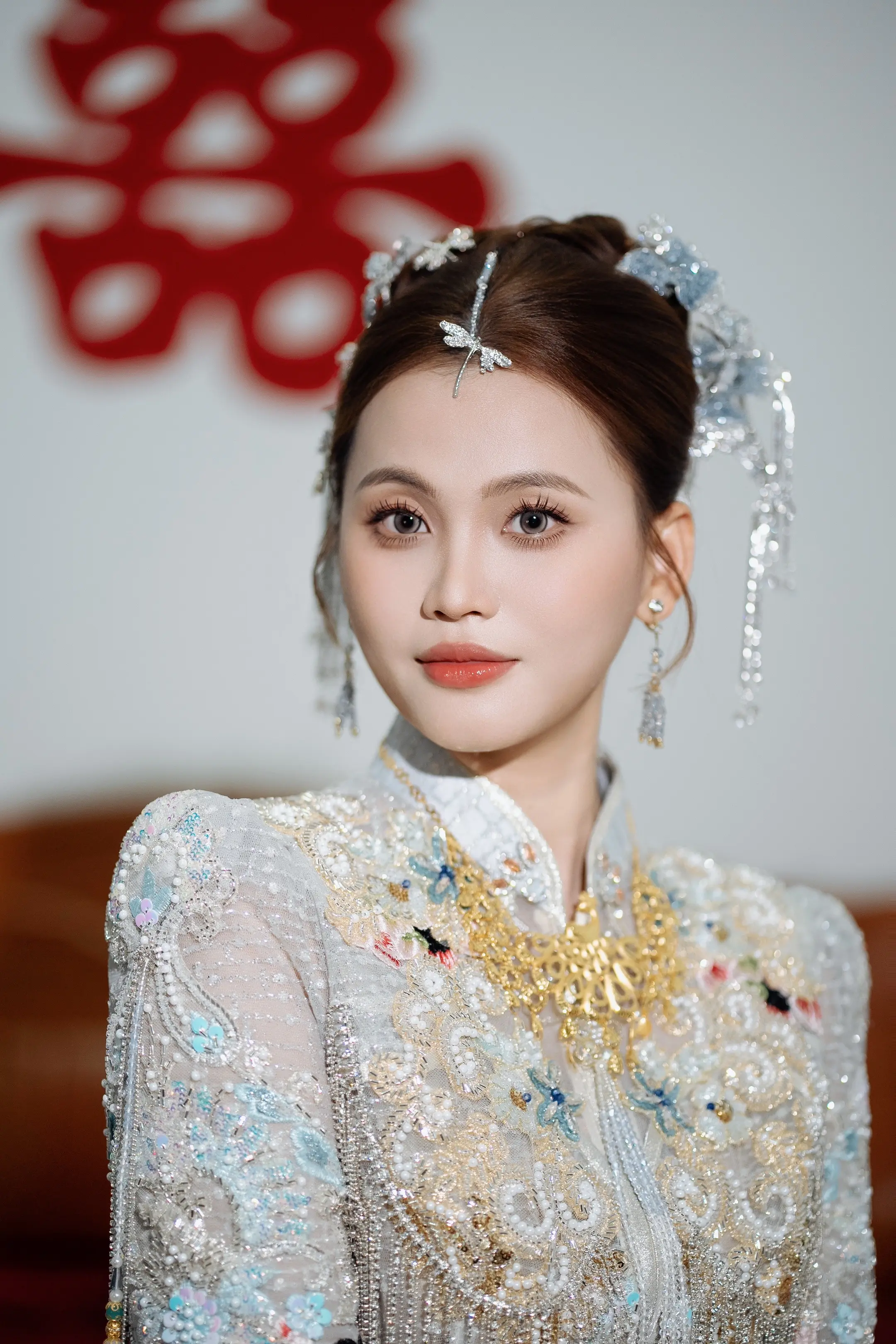 家有喜事，我的小表妹出嫁啦！陪伴你出嫁，给你化妆，忙碌一整天也没有疲惫...