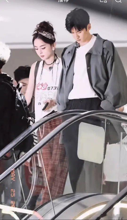 陈哲远你还年轻，你让人张云龙吧 ​​​