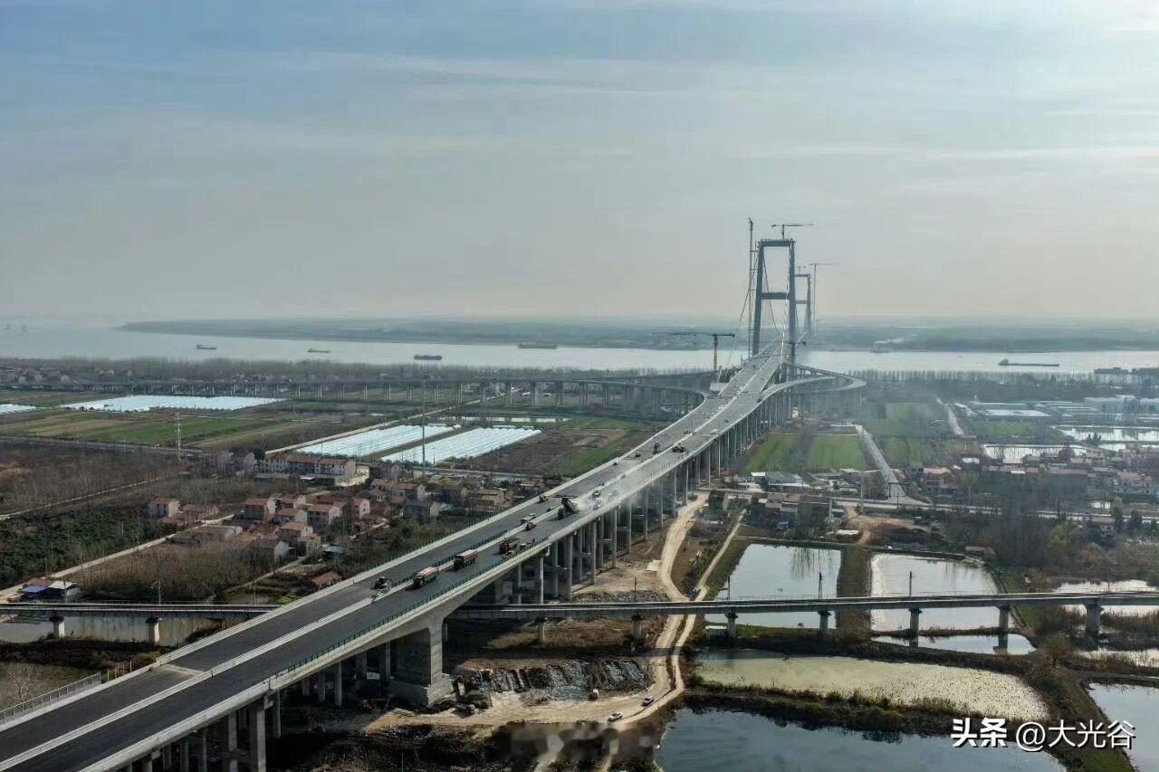 双柳长江大桥计划于今年3月20日正式通车！

近日获悉，双柳长江大桥计划于今年3