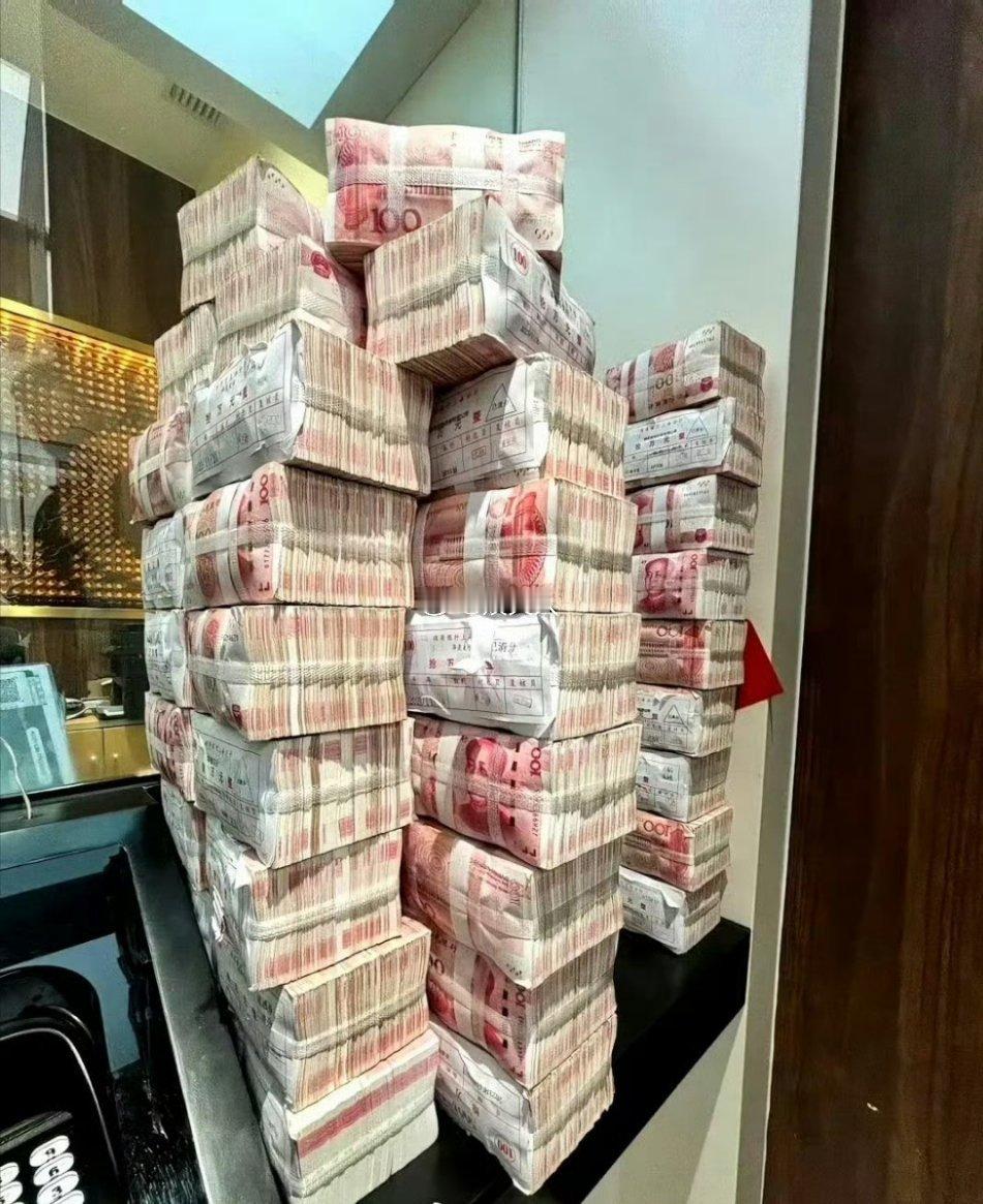 网友：在上海卖了一套房，是不是可以躺平了？ 