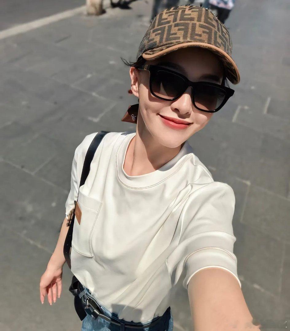 等待唐嫣不是焦躁的事 是的，从15年一年播七部剧，带19年后20年到23年等《繁