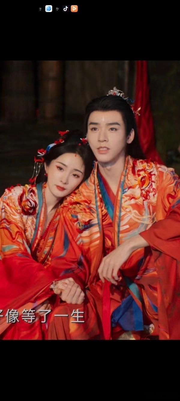 话说在狐妖系列的男主不知道咋的都嬷感十足。 ​​​