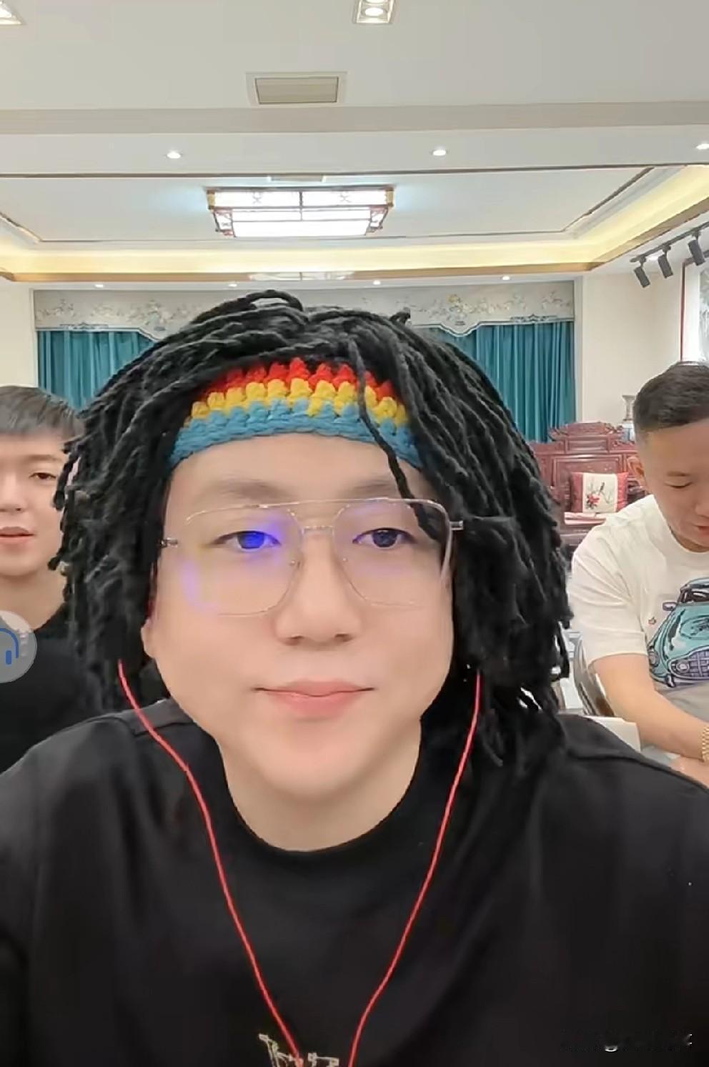 王小源回应老狗佳希节奏！

             希姐人挺好，我只是讲了一个