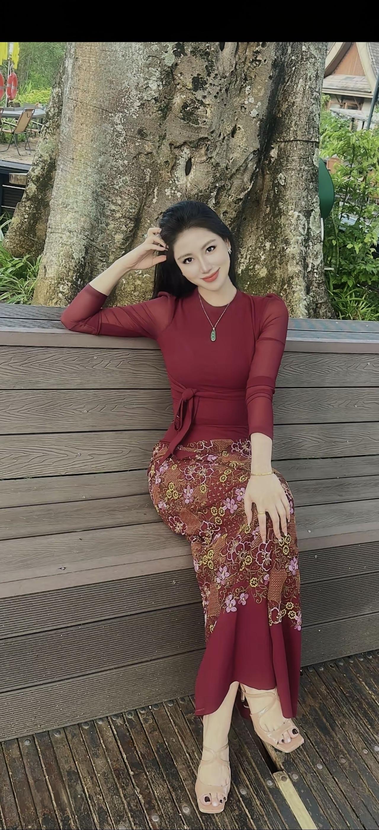 美好时光，莫失莫忘，仙寿恒昌。不离不弃，芳龄永继。
