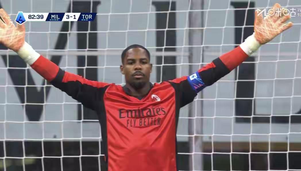 【米兰3-2都灵，实现双杀，反超那不勒斯】上轮马失前蹄，被搅局者拉齐奥一球拿下，