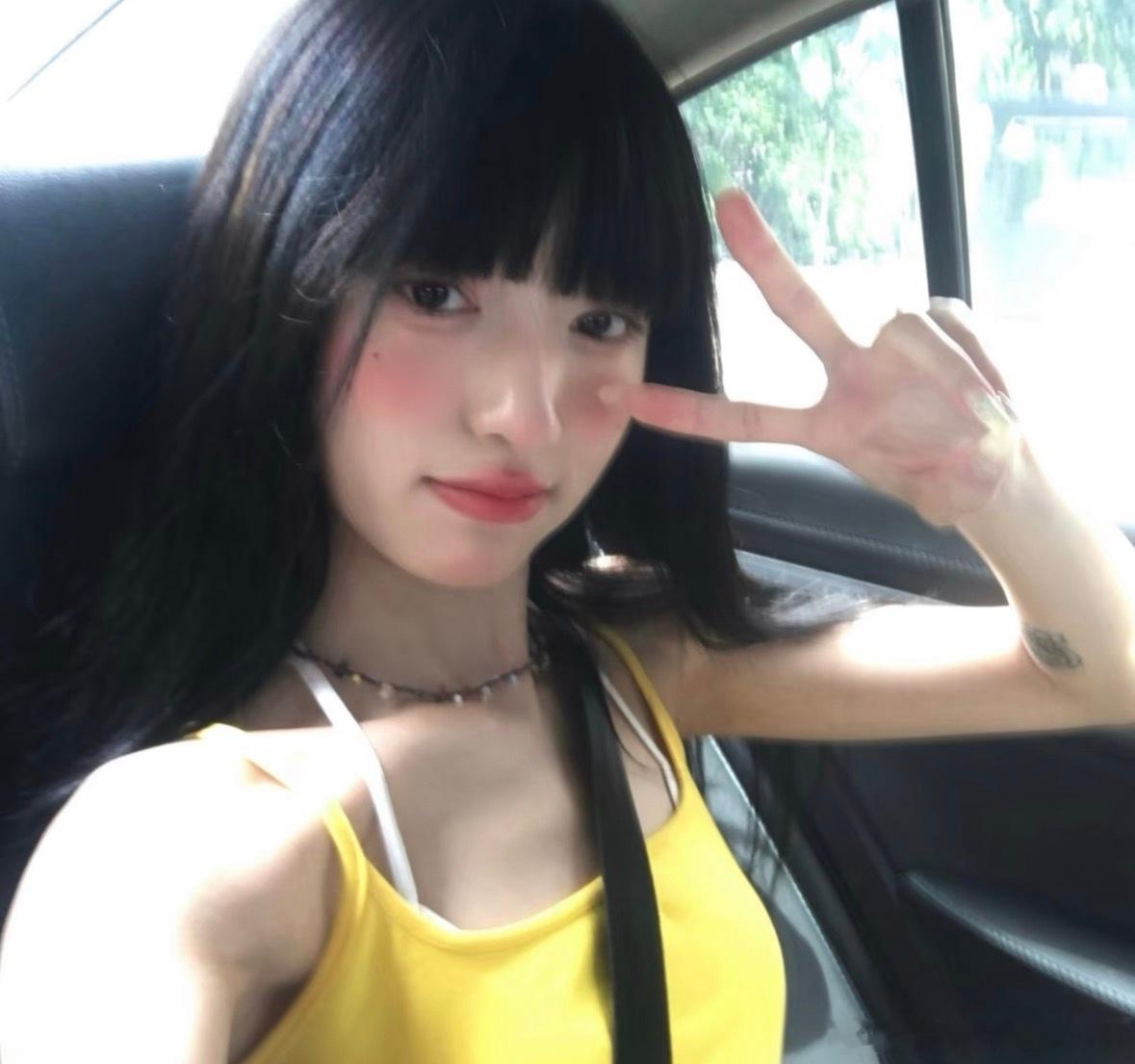 𝙒𝙚𝘾𝙝𝙖𝙩氛围感美女头像 
