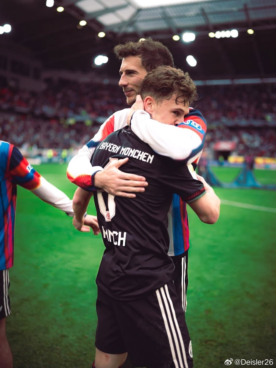 🎙️萊昂·格列茨卡：“冬天的時候，我特意決定留在這裡直到夏天。我覺得這個賽季一