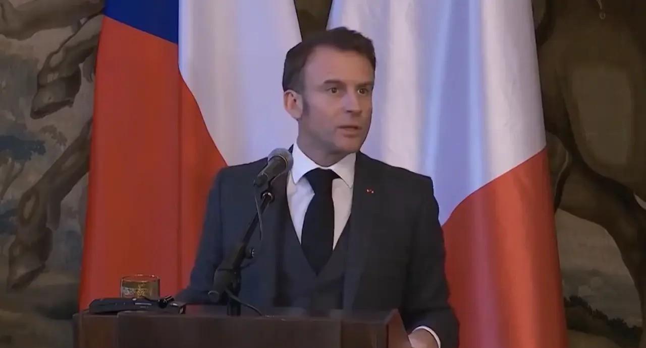 法国真的很牛吗，一直在挑战俄罗斯？


--------------------