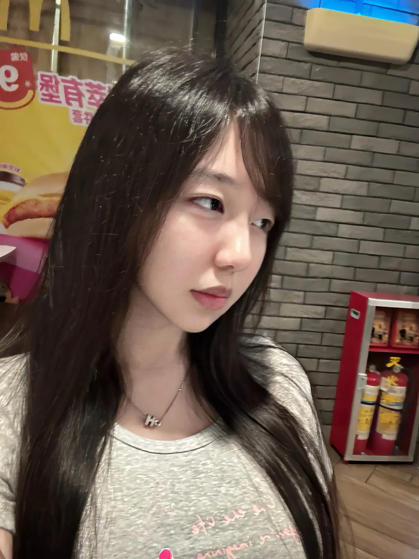 不熟的人以为我酷酷的，只有喜欢我的人才知道我呆呆的