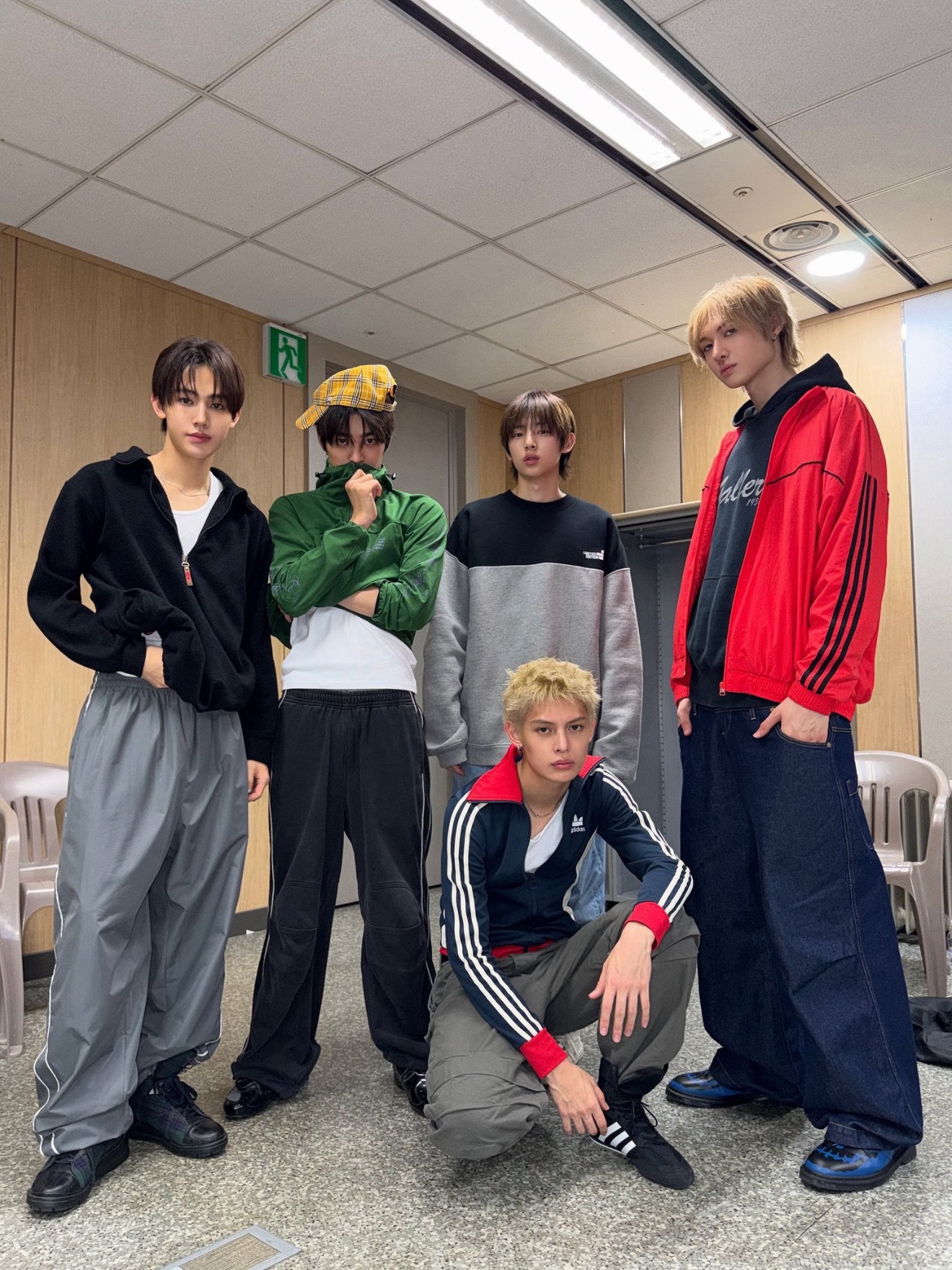 Cortis出道至今官方洋抖数据大拉表赵雨凡、金主训、Martin、严成玹、安乾