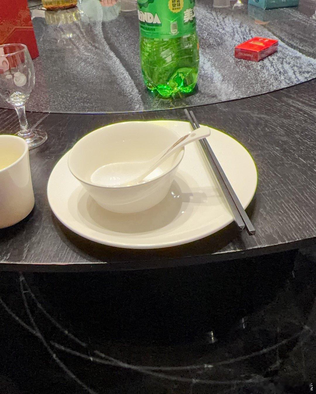 云南 二手烟这是一个意识和素质的问题，很多人根本就意识不到，我觉得大家基本都经历