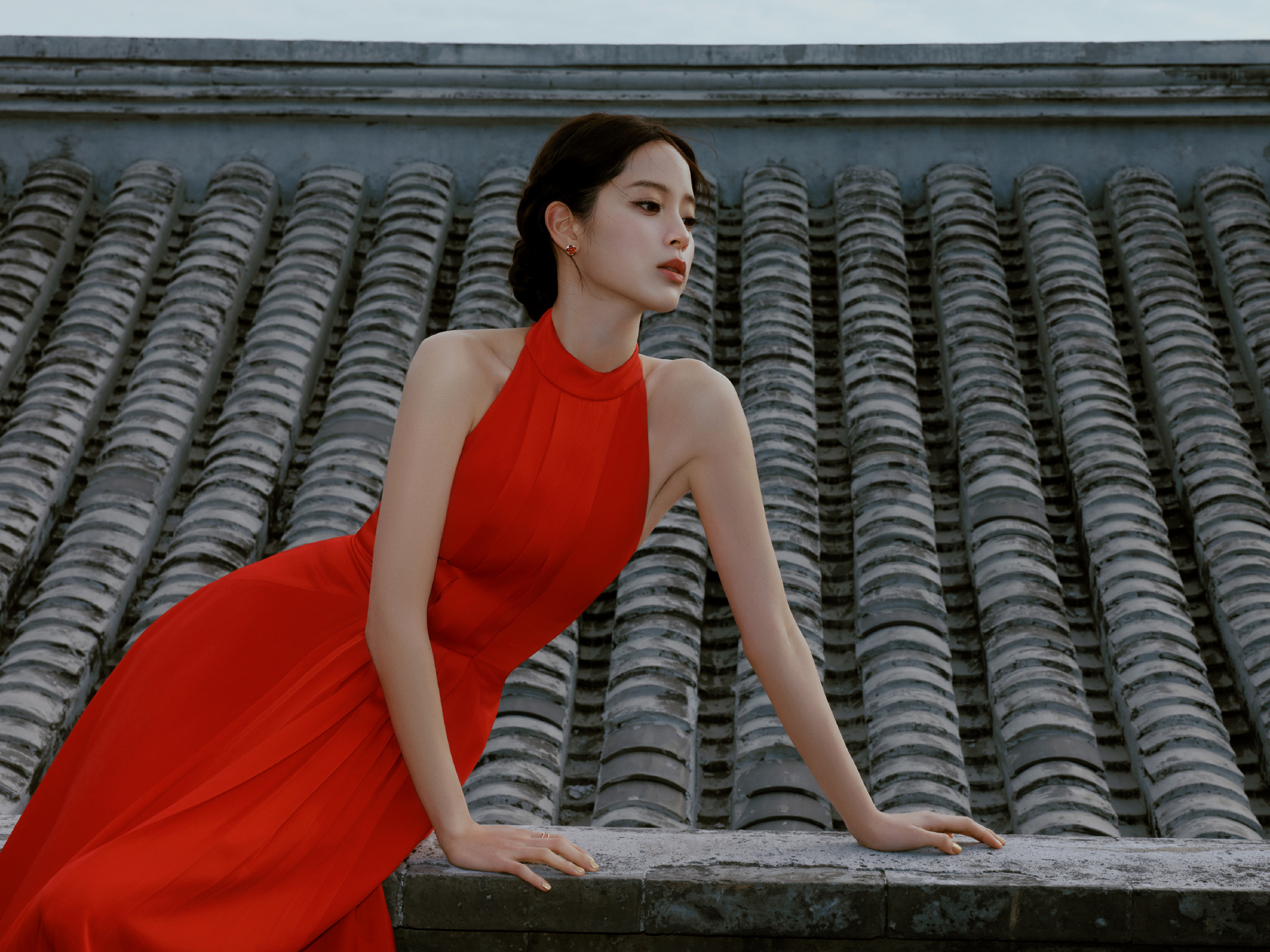 欧阳娜娜穿红色美成这样欧阳娜娜欧阳娜娜