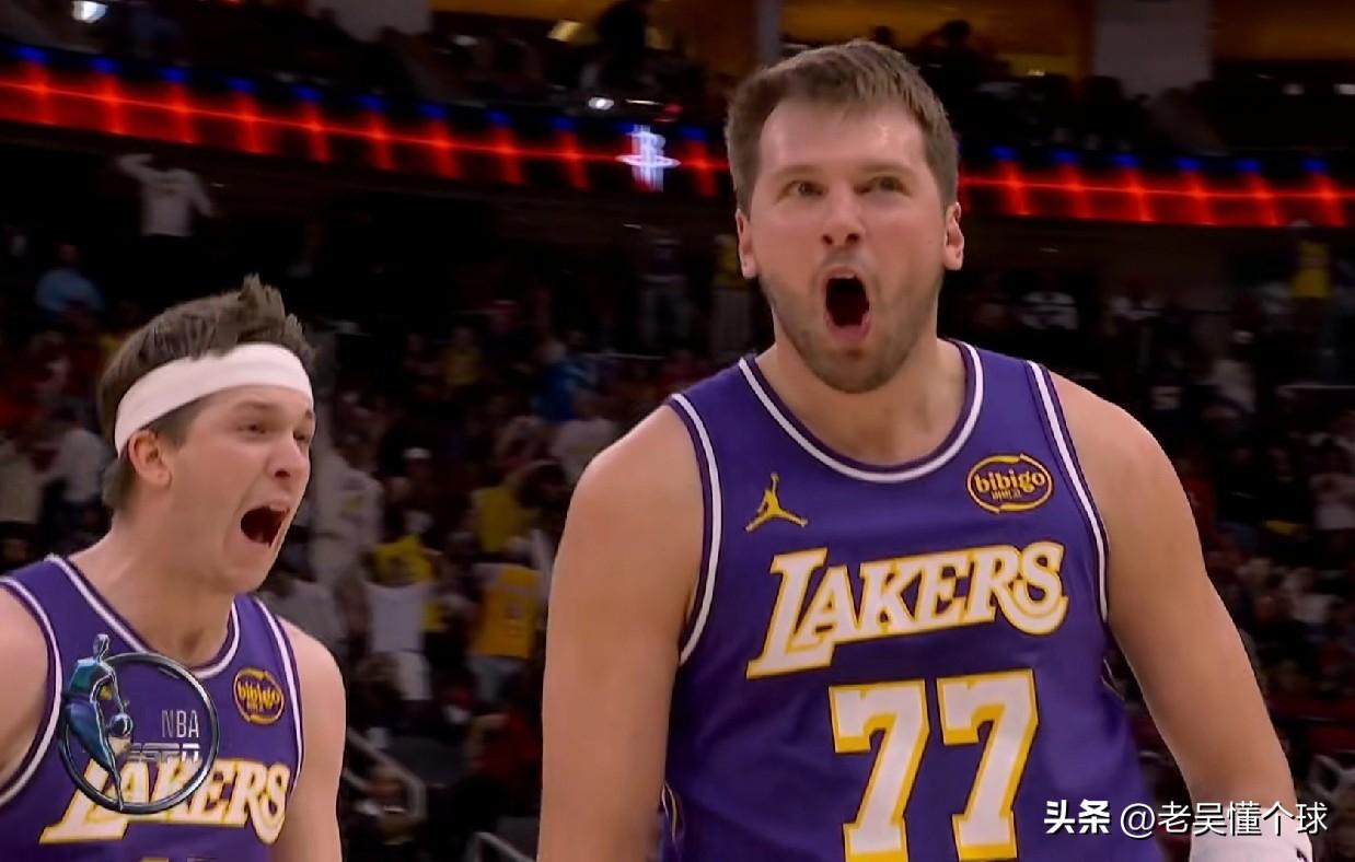 一击致命，东契奇击溃了火箭。

随着东契奇迎着小贾飙进这记不讲理三分球，比赛突然