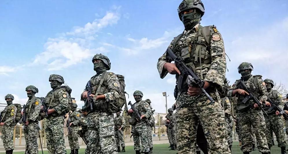 美国这世界老大的位置，
怕是真快坐不住了。
它成也战争，败也战争。
多年来，美国