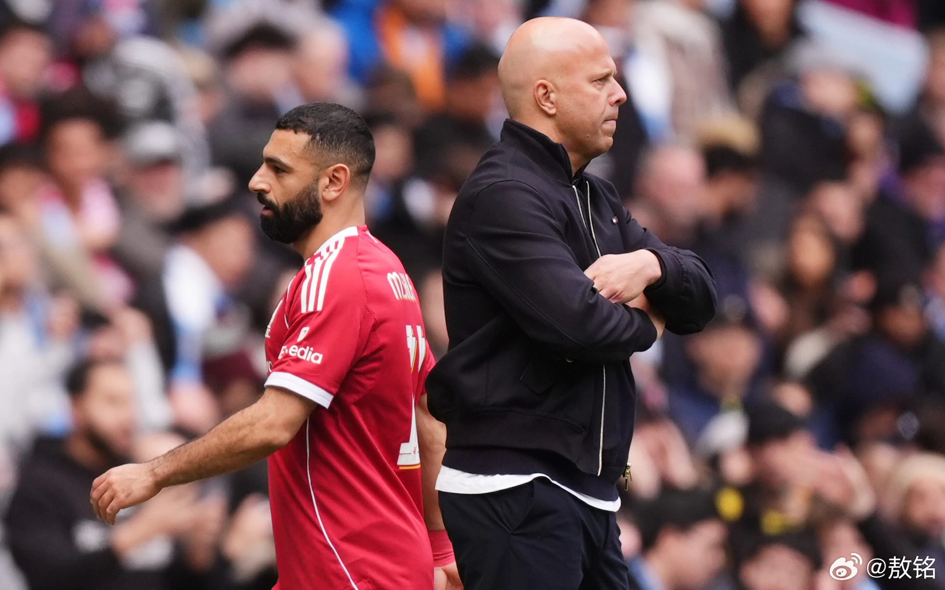 曼城4比0利物浦 当一个球队的主帅，跟一个球队的当家球星，都是这个样子，你还能说