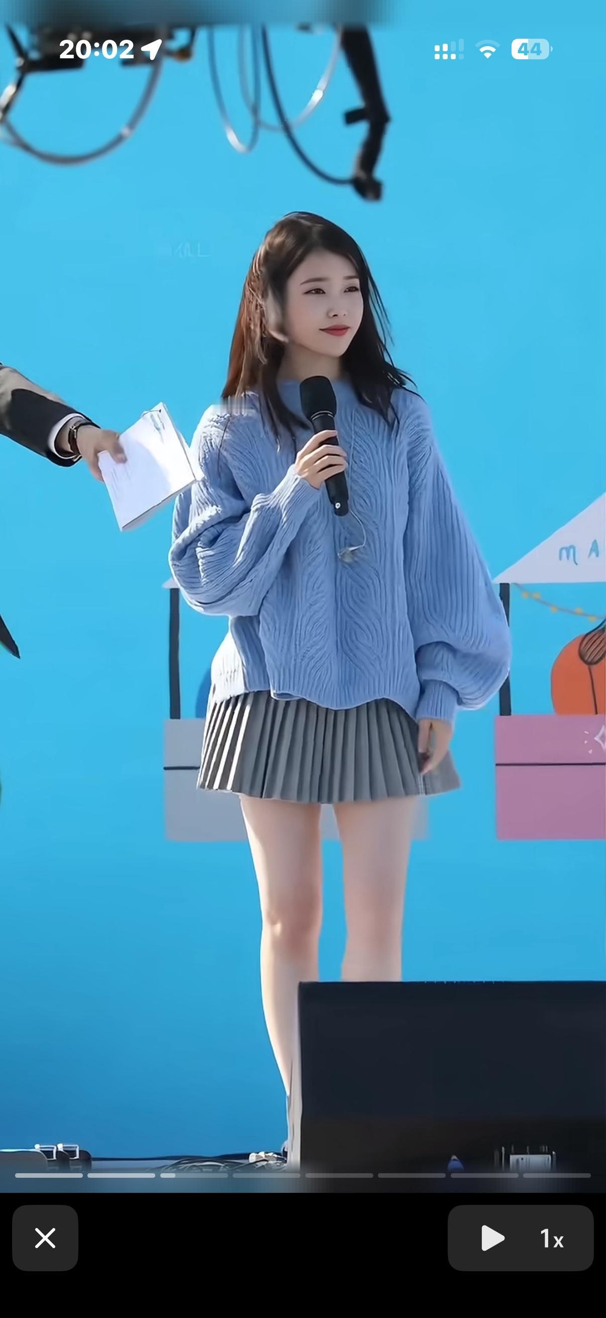 让人心动的女生，可惜，我们是穷孩子，想的资格都没有